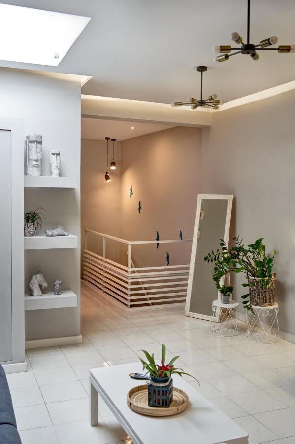 Rhodes City Old Town Luxury Velvet Apartment מראה חיצוני תמונה